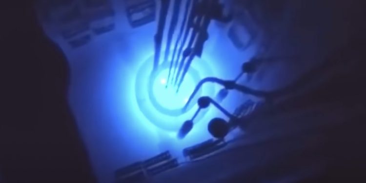 Pokazali moment uruchomienia reaktora jądrowego. Niezwykłe nagranie [WIDEO]