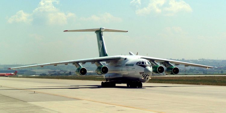 Ten samolot właśnie przyleciał do Moskwy. To może świadczyć tylko o jednym