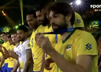 Skandaliczne zachowanie brazylijskiego siatkarza. Pokazał to prosto do kamery [WIDEO]