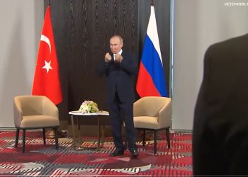 Putin kuriozalnie się zachowywał. Nabijał się z dyplomaty? [WIDEO]