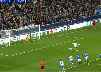 Zieliński zmarnował dwa karne. Co za pech Polaka [WIDEO]