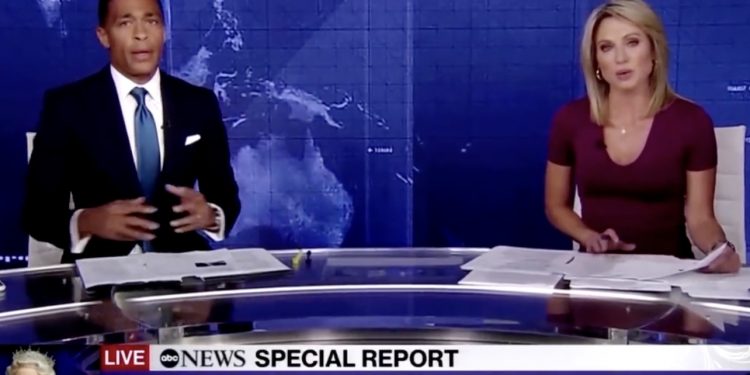 Tak cały świat zareagował na śmierć Elżbiety II. Pokazano przejmujące nagranie [WIDEO]