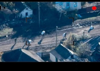 Rosyjscy żołnierze dokonują grabieży na Ukrainie