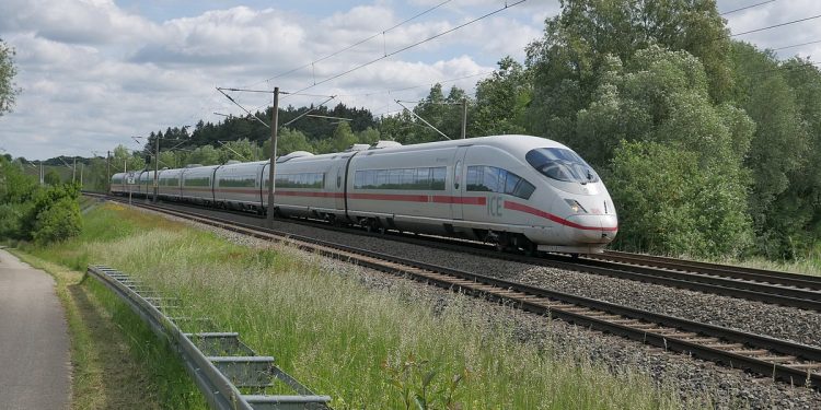 Sabotaż w Niemczech! Stanęły pociągi