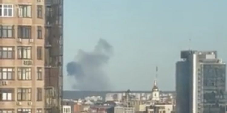 Atak rakietowy na ukraińskie miasta