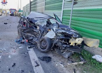 Koszmarny wypadek. Z samochodu niewiele zostało