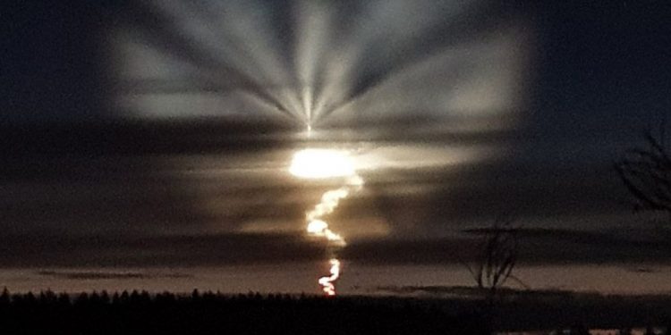 Tajemnicze światła na granicy z Rosją. Finowie już znają wyjaśnienie