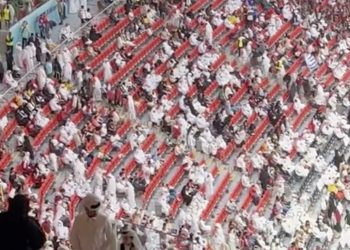 Katarscy kibice masowo wychodzili ze stadionu. Mundial wcale ich nie obchodzi? [WIDEO]