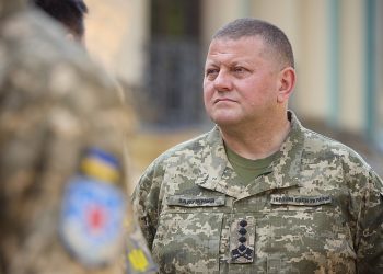 Gen. Załużny: „Jest tylko jeden warunek negocjacji z Rosją”