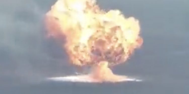 Gigantyczny grzyb nad Ukrainą! Nagranie zaniepokoiło internautów [WIDEO]