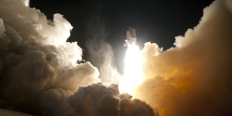 Polak poleci w kosmos?! Ma miejsce wśród astronautów Europejskiej Agencji Kosmicznej