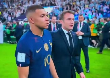 Mbappe zlekceważył Macrona? Te nagrania mówią wszystko [WIDEO]