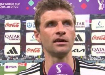 Thomas Mueller stanął przed kamerami po katastrofie Niemiec. Poruszające słowa