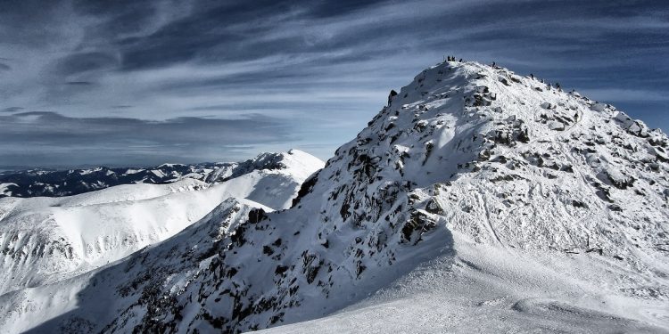 mountains-g94ea36dce_1920