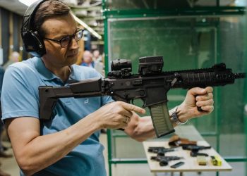 morawiecki strzelał