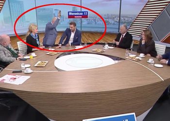 Awantura w TVP Info. Senator Jacek Bury wyszedł i… rozgniótł ogórka [WIDEO]