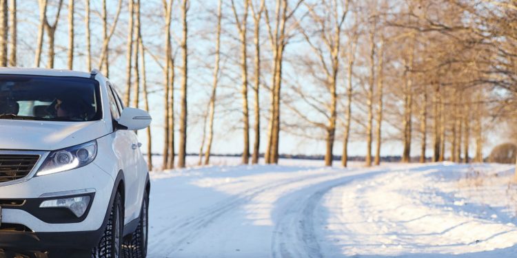 główne_jazda-autem-zimą(1)