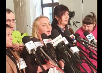 hartwich ogłasza protest