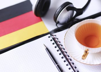 Profesjonalny tłumacz niemieckiego w biznesie – podstawa udanej współpracy międzynarodowej