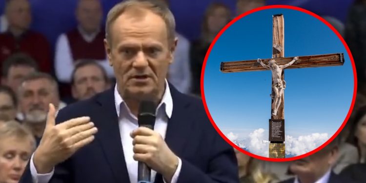 tusk i krzyż