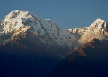 Polscy himalaiści w brawurowej akcji ratunkowej! Szli po zwłoki, a uratowali człowieka [WIDEO]