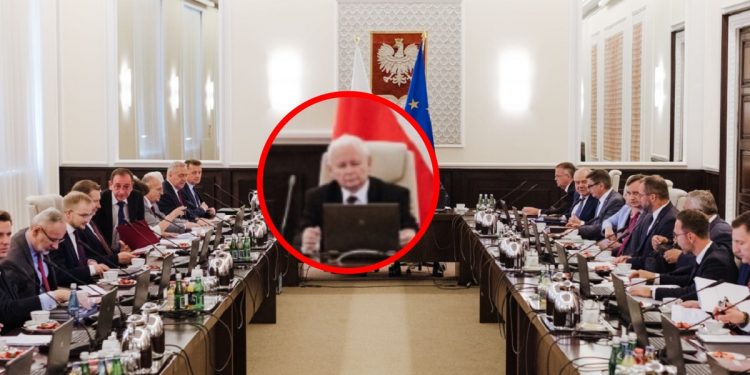 zdjęcie kaczyńskiego