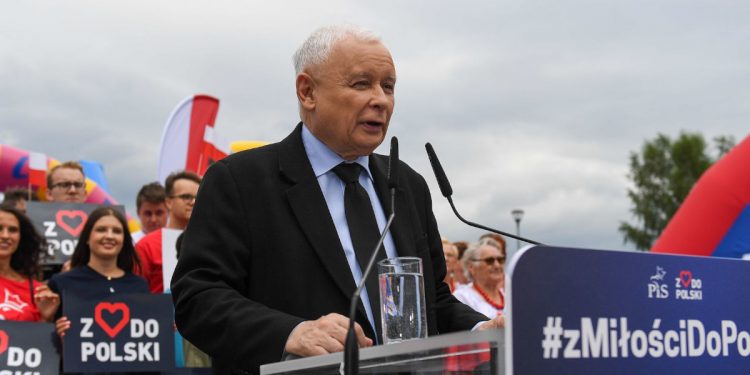 Kaczyński wprost o koalicji z Konfederacją. „Pomysły szaleńców, dzieciaków”