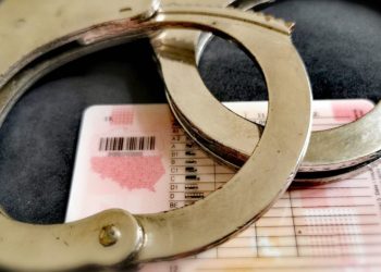 Na egzamin na prawo jazdy przyszedł… w takim stanie. Trudno uwierzyć