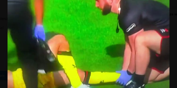Koszmarna kontuzja podczas meczu! Tylko dla osób o mocnych nerwach [WIDEO]