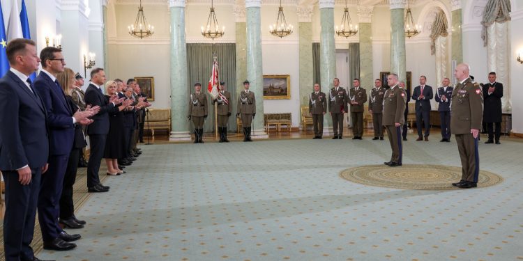 Prezydent mianował nowych dowódców Wojska Polskiego. Szybka reakcja po dymisji