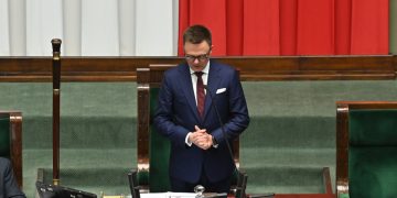 Hołownia jako marszałek podjął pierwszą decyzję. Zwrócono się do policji