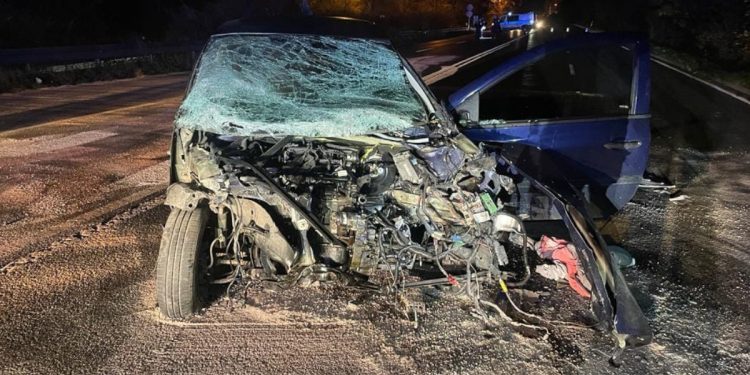 Groźny wypadek. Tyle zostało z samochodu [FOTO]