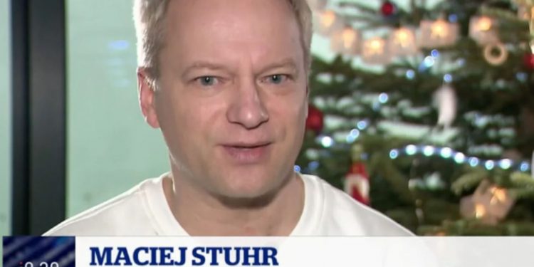 Niespodziewany gość w „19.30”. Widzowie przecierali oczy ze zdumienia [FOTO]