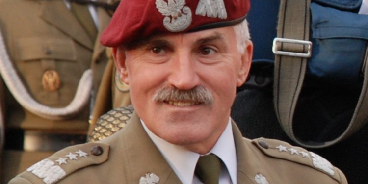 Gen. Bieniek mówi, czym był obiekt nad Polską! „Bardzo poważny incydent”