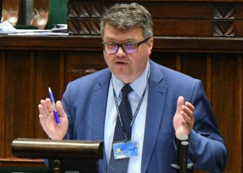 Żona Wąsika zabrała głos. „Proszę tylko o jedno”