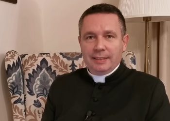 ksiądz daniel wachowiak