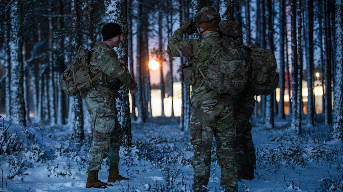 Niezidentyfikowany dron nad bazą USA w Estonii. Otworzyli ogień