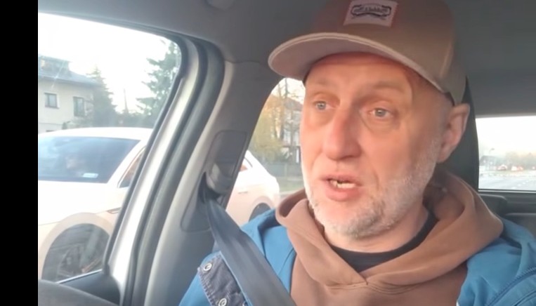 Polski raper rozpłakał się na wizji. Dowiedział się o śmierci Pono [WIDEO]