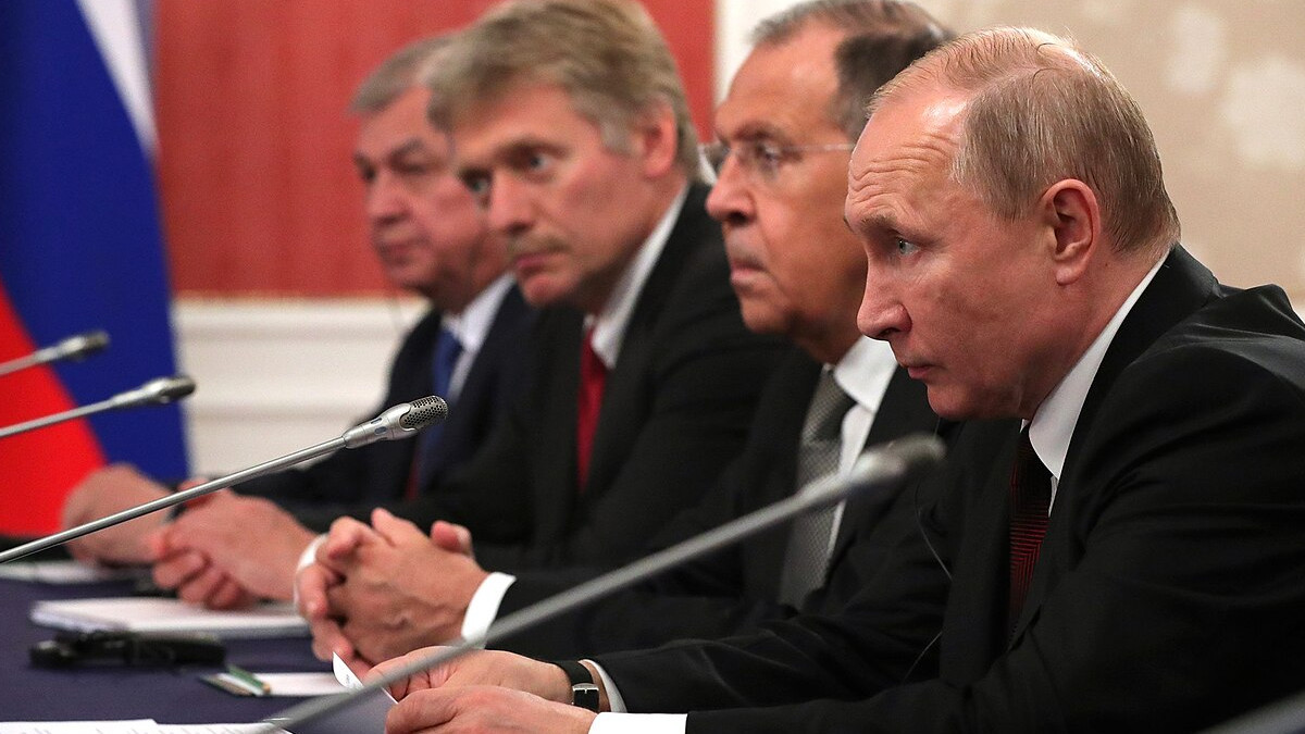 Rosja reaguje na decyzję Sikorskiego. „Całkowita degradacja”