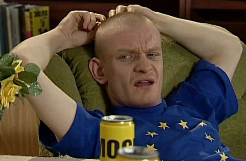 „Walduś Kiepski” po latach ujawnia, co było w puszkach po „Mocnym Fullu”. Powiedział wprost