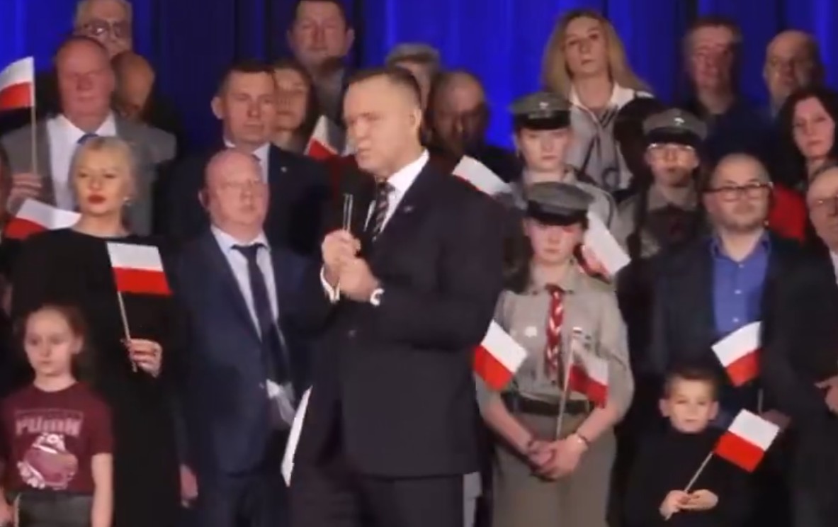 Nawrocki bezlitosny dla KO broniąc polskich żołnierzy. „Nigdy za to nie przeprosili” [WIDEO]