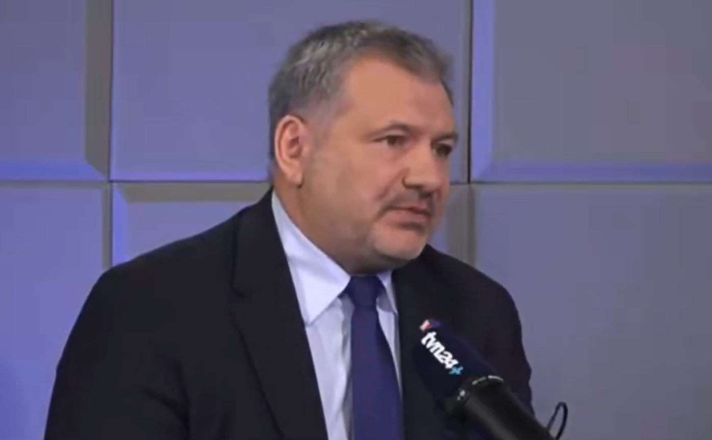 Żurek zabrał głos ws. zdarzenia na drodze. „Mógłbym bronić się przed sądem, że ktoś wkroczył na pasy” [WIDEO]