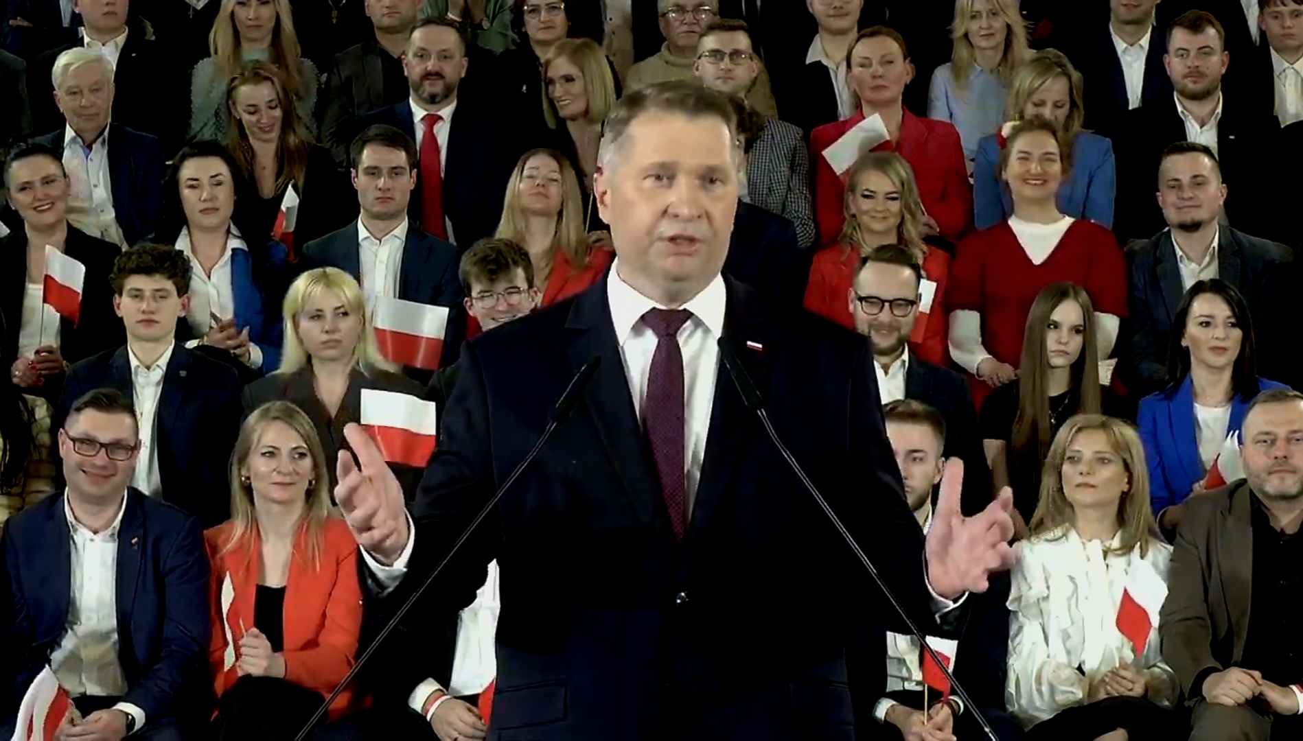 Kaczyński przedstawił kandydata PiS na premiera