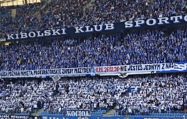 Kibice Lecha ostro do Nawrockiego! „Prokuratorskie zapędy prezydenta” [FOTO]