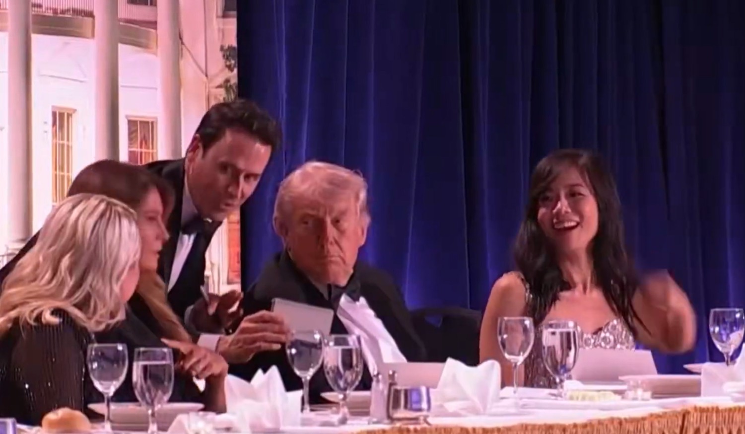 Trump przerwał milczenie po zamachu. Tak określił napastnika