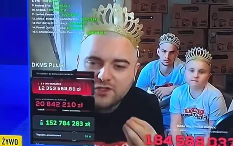 Co za wpadka TVN! Pokazali stream Łatwogang i usłyszeli to [WIDEO]