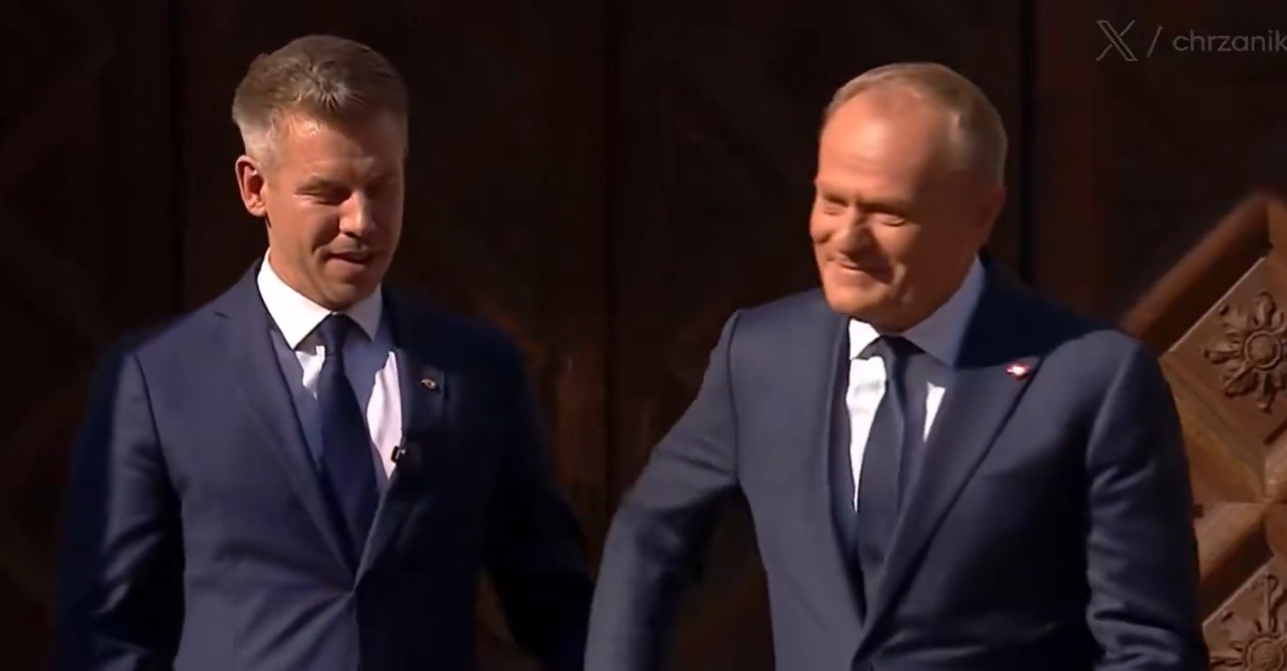 Tusk przyjął Magyara w Gdańsku. Wykonał z nim wymowny gest [WIDEO]