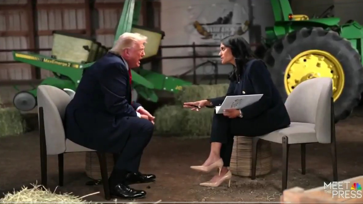 Trump zerwał mikrofon i wyszedł ze studia. „Jesteś głupia” [WIDEO]