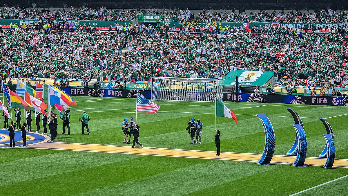 Mioduski szefem FIFA? Sensacyjne doniesienia z w Wlk. Brytanii