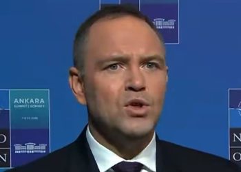 Nawrocki ujawnił, że rozmawiał z Zełenskim. Opowiedział jej przebieg [WIDEO]